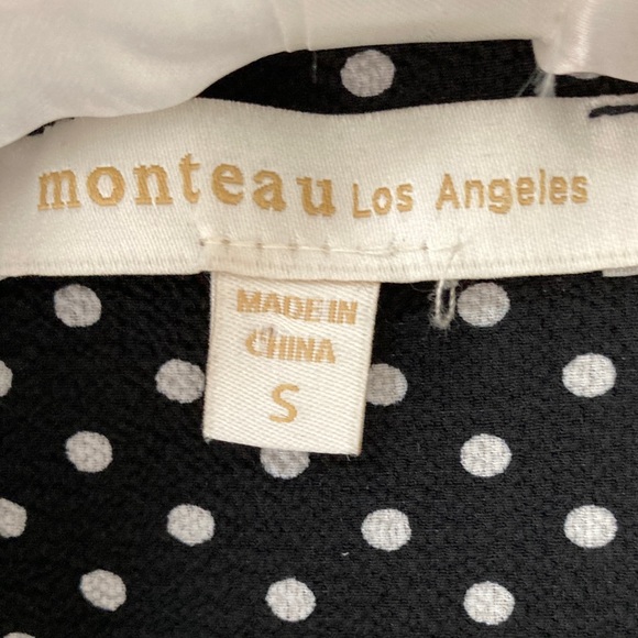 Monteau Los Angeles Surplice Neckline Faux Wrap Top Size Small (Junior’s) - Picture 7 of 11